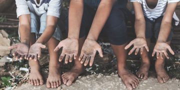 “Alrededor del 45% de los niños y adolescentes en México viven en pobreza”: Gómez