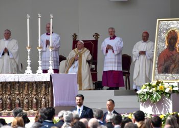 Papa Francisco realiza visita a Venecia