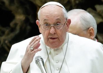 Papa Francisco pide la liberación de prisioneros de guerra