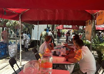 Instalan un nuevo puesto de mando para atender a la población por agua contaminada en la Benito Juárez