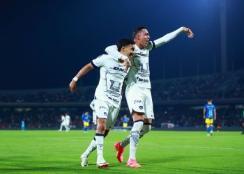 Pumas se lleva el Clásico Capitalino