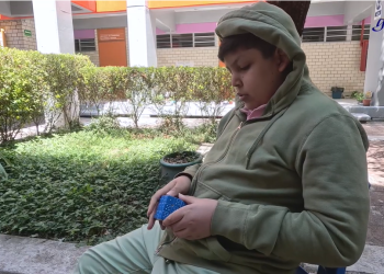 Leonel, el joven que venció un tumor cerebral mientras estudiaba su prepa