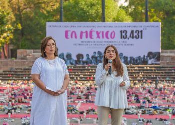 En Morelia, la candidata a la presidencia de México, Xóchitl Gálvez se reúne con madres buscadoras