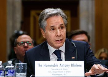 Blinken pone a México como ejemplo contra el fentanilo