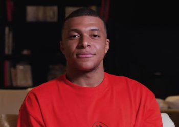 Mbappé anuncia oficialmente que deja al PSG y que jugará fuera de Francia