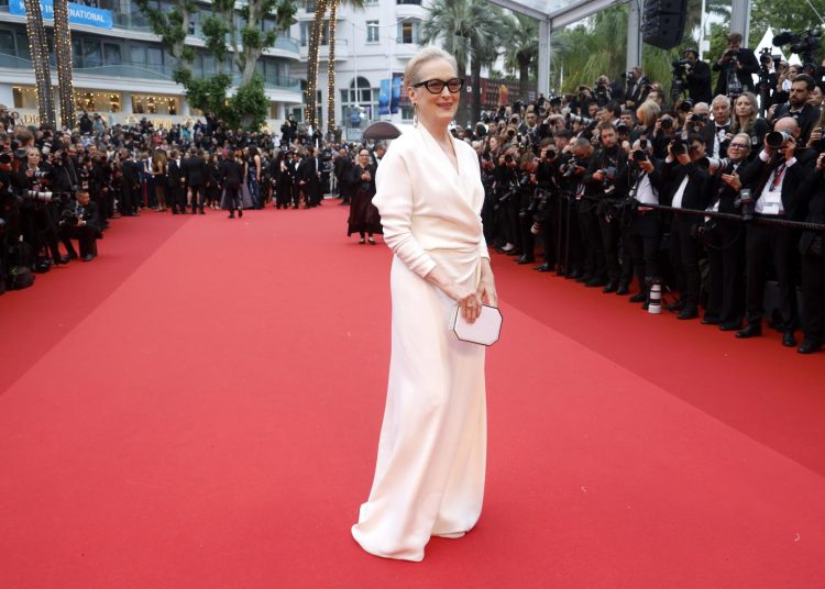 Cannes (France), 14/05/2024.- Meryl Streep attends the 'Le Deuxieme Acte' (The Second Act) screening and opening ceremony of the 77th annual Cannes Film Festival, in Cannes, France, 14 May 2024. The film festival runs from 14 to 25 May 2024. (Cine, Francia) EFE/EPA/GUILLAUME HORCAJUELO