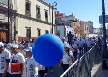 Mejores condiciones y servicios médicos, exigen miles en Aguascalientes en el Día del Trabajo
