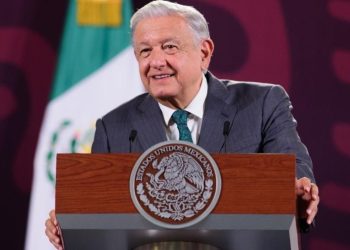 López Obrador acuerda abasto de electricidad para Belice