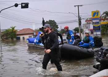 Muertos por inundaciones en Brasil llegan a 127