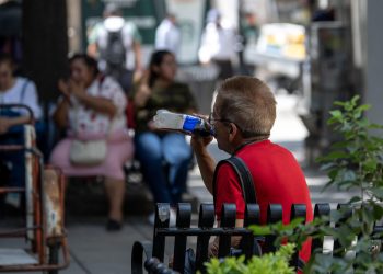 ¡Por el calor! Se recorta el ciclo escolar en Sinaloa