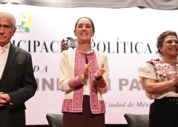 Claudia Sheinbaum se reúne con miembros del FSTSE
