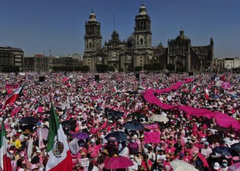 “Queremos que la bandera nos cobije a todos, lamentable que nos la nieguen”: Belaunzaran