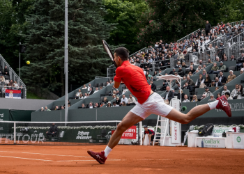 Djokovic se afina en Ginebra para París