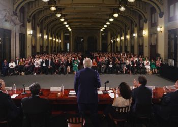 “AMLO reconoció la colaboración del Legislativo para que el presupuesto cubriera proyectos nacionales”: García Almaguer