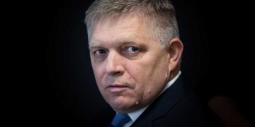 Robert Fico, primer ministro eslovaco sufre ataque