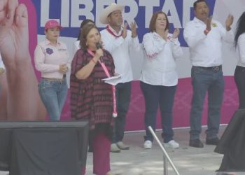 Respalda Xóchitl Gálvez a Alessandra Rojo de la Vega tras presunto atentado