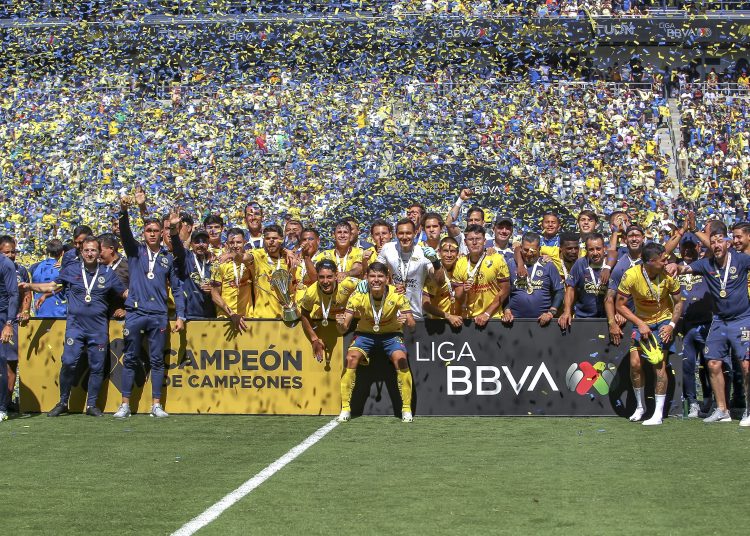 Players of America Champions during the game between America and Tigres UANL as part Super Copa MX, Liga BBVA MX match, at the Dignity Health Sports Park, Stadium, on June 30, 2024 in Los Angeles, California, United States.