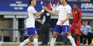 Estados Unidos dominante en su debut de Copa América