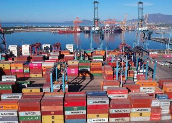 México reporta superávit comercial de 1,991 millones de dólares en mayo