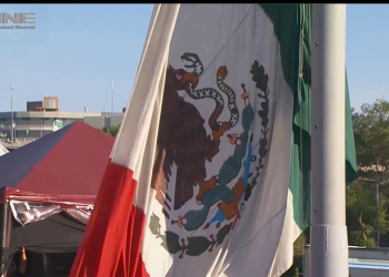 Izan bandera en el INE, inicia la jornada electoral