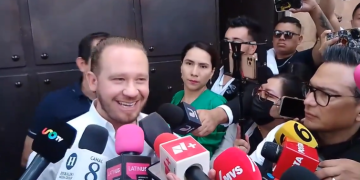 Santiago Taboada ejerce su derecho al voto
