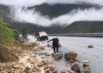 Cierran dos carreteras en Tamaulipas por derrumbes