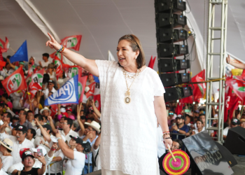Xóchitl Gálvez impugna la elección presidencial y pide sanción para AMLO