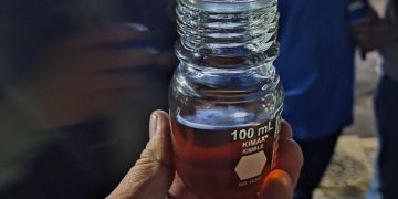 Afectados por agua contaminada confían en diálogo con nuevas autoridades