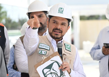 Amplían contratos para el personal de salud