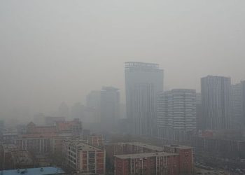 En 2021 hubo más de 8 millones de muertes por contaminación del aire