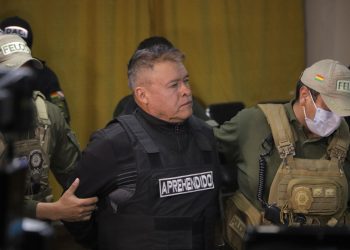 Bolivia: Militares son trasladados a prisión por “intento de golpe”