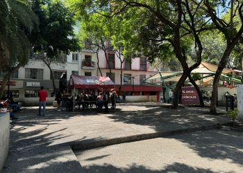 Vecinos y comerciantes agradecen el desalojo de la plaza Giordano Bruno