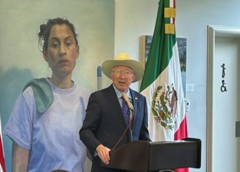 Se requiere un estado de derecho que brinde certidumbre a las inversiones: Ken Salazar