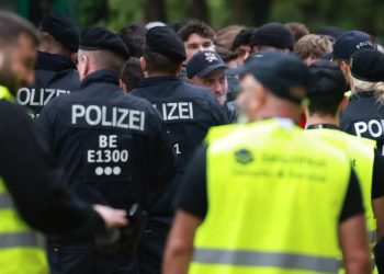 Detienen a un hombre que amenazó con explotar un edificio en Hamburgo