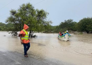 Miles de damnificados en Tamaulipas por desbordamiento de ríos