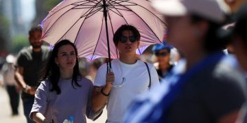 Continuará la tercera onda de calor afectando al país