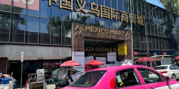 Cierre de plaza comercial en Izazaga 89 divide opiniones entre ciudadanos