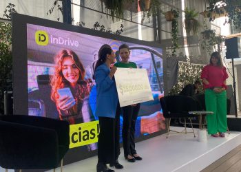 Plataforma de transporte arranca campaña “juntas llegamos lejos”