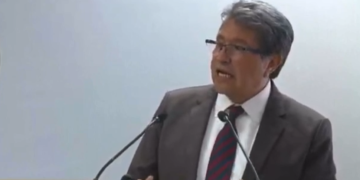 Denuncia Ricardo Monreal red de tráfico de influencias y nepotismo en Poder Judicial