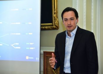 “Sobrerrepresentación que busca Morena en Congreso capitalino es antidemocrática, advierte PAN