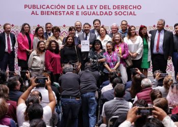 Publican Ley del Derecho al Bienestar Social de la Ciudad de México