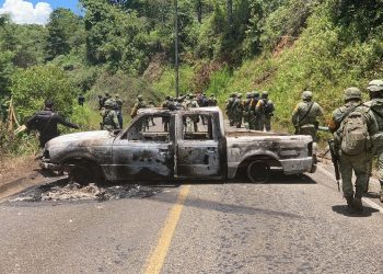 Cerca de 600 mexicanos han cruzado hacia Guatemala por inseguridad en Chiapas