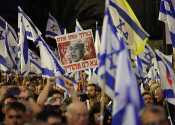 Israelíes protestan en Jerusalén contra Netanyahu, exigen acuerdo en Gaza