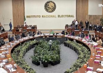 Aplica INE multas preliminares a partidos por 1,500 millones de pesos