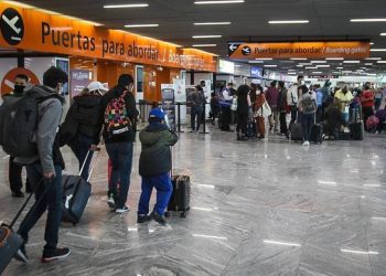 aeropuertos guadalajara y monterrey