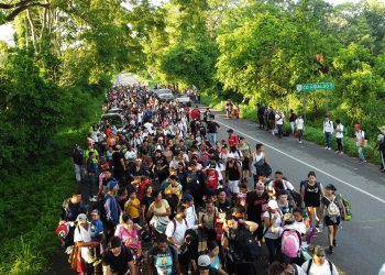 Nueva caravana migrante parte desde Chiapas