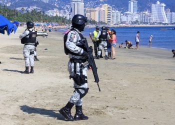 “Presencia de elementos es aparatosa en playas de Acapulco, no en colonias inseguras”: Barrera   