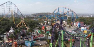 six flags