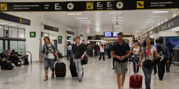 Turismo internacional dejó 14,975 millones de dólares a México