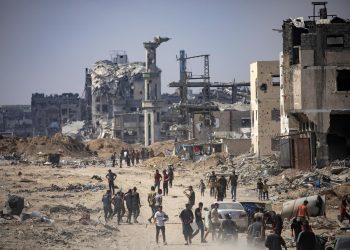 Más de 40 gazatíes perdieron la vida en bombardeos israelíes